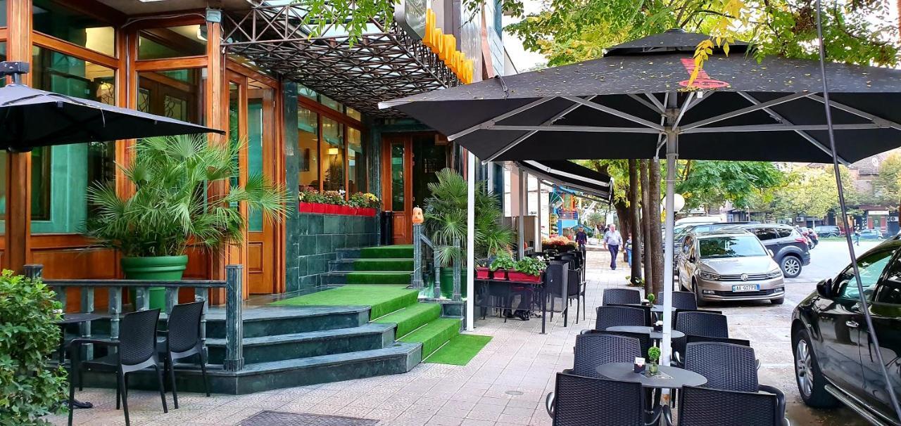 Nov Hotel Tirana Exterior photo