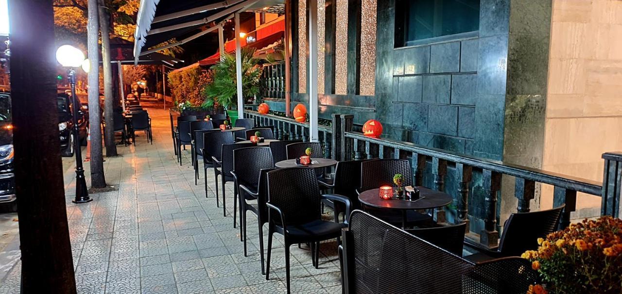 Nov Hotel Tirana Exterior photo